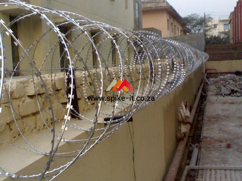 Razor wire security barrier
